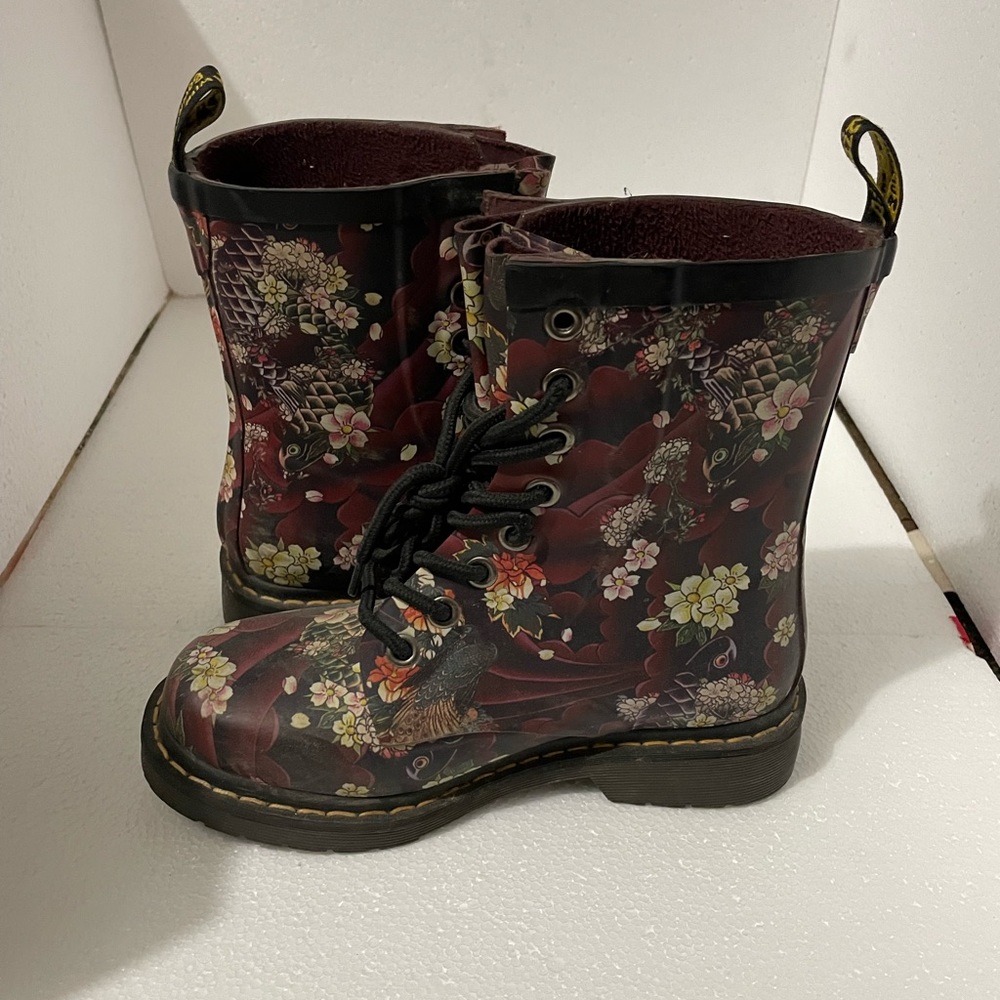 Dr. Martens air cushion sole Women’s Size 5
